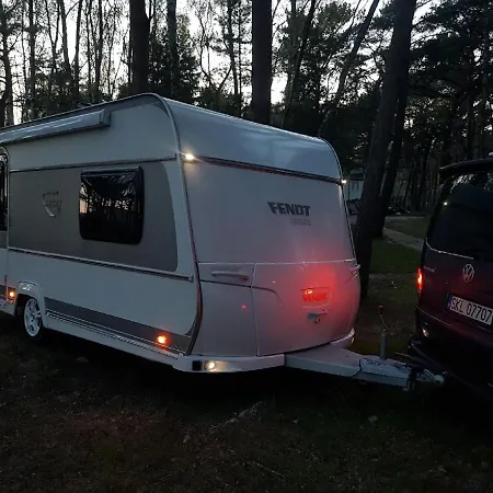 Kolobrzeg Mielno Ustronie Morskie Sarbinowo Pole Kempingowe -fendt Caravan Saphir